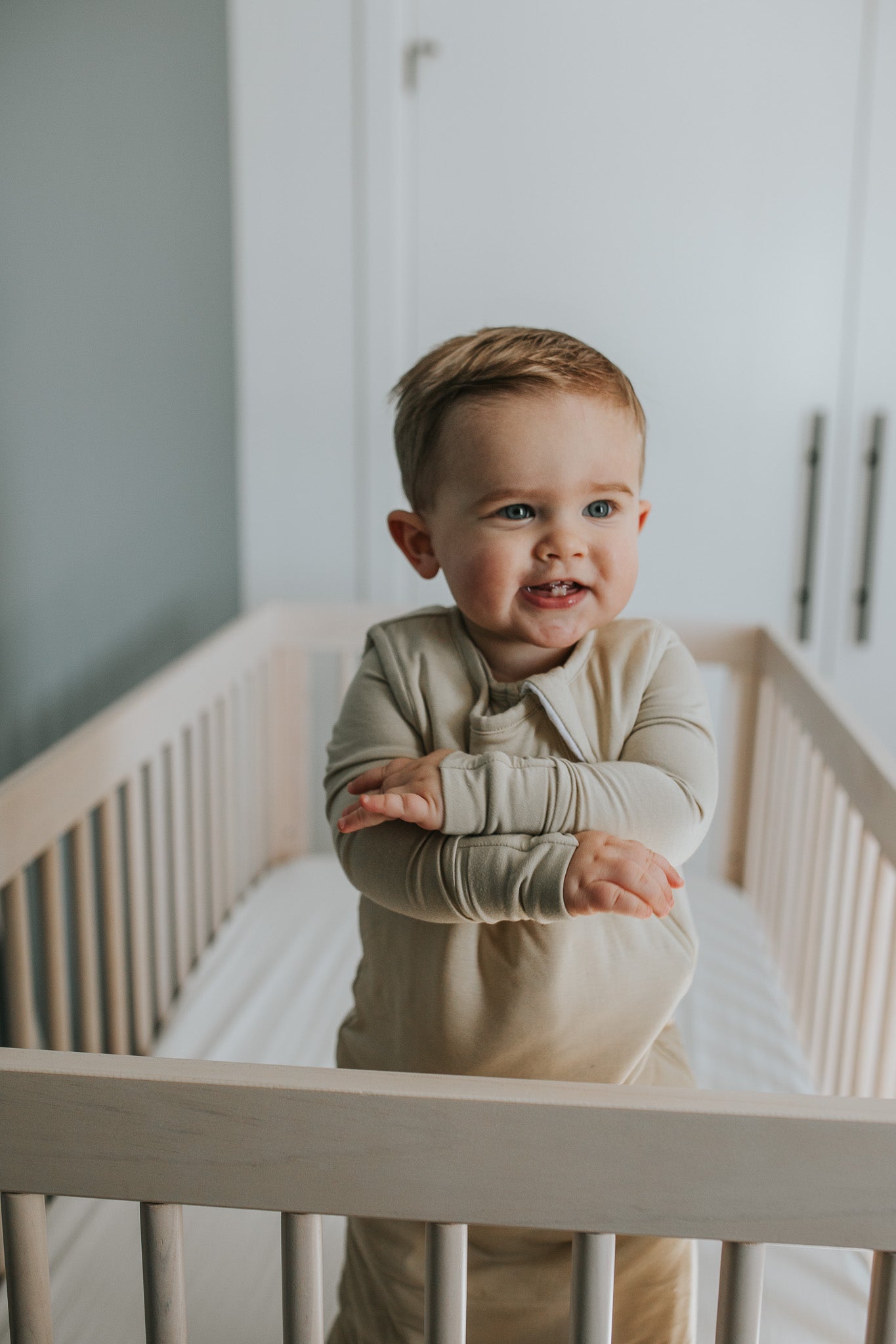 Bamboo Footed Sleeper - Sand